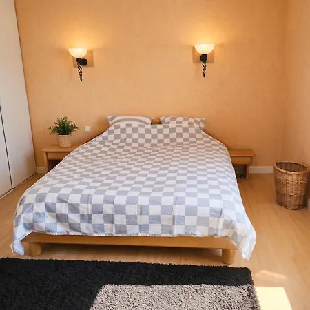 Maison A Avec Vue Sur La Montagne בית נופש *