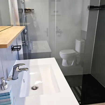 Maison A Avec Vue Sur La Montagne *